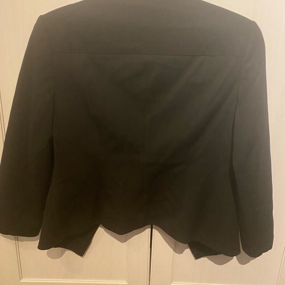 Express Women’s Black Blazer Size 6 - Picture 4 of 5